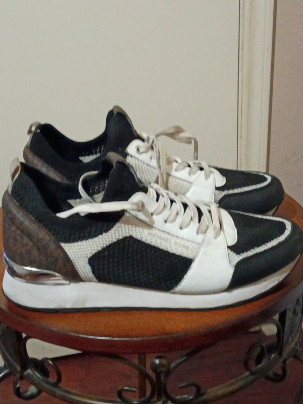 Michael Kors Billie White Gold Olive Leather Mesh Sneakers Women's Size 10M